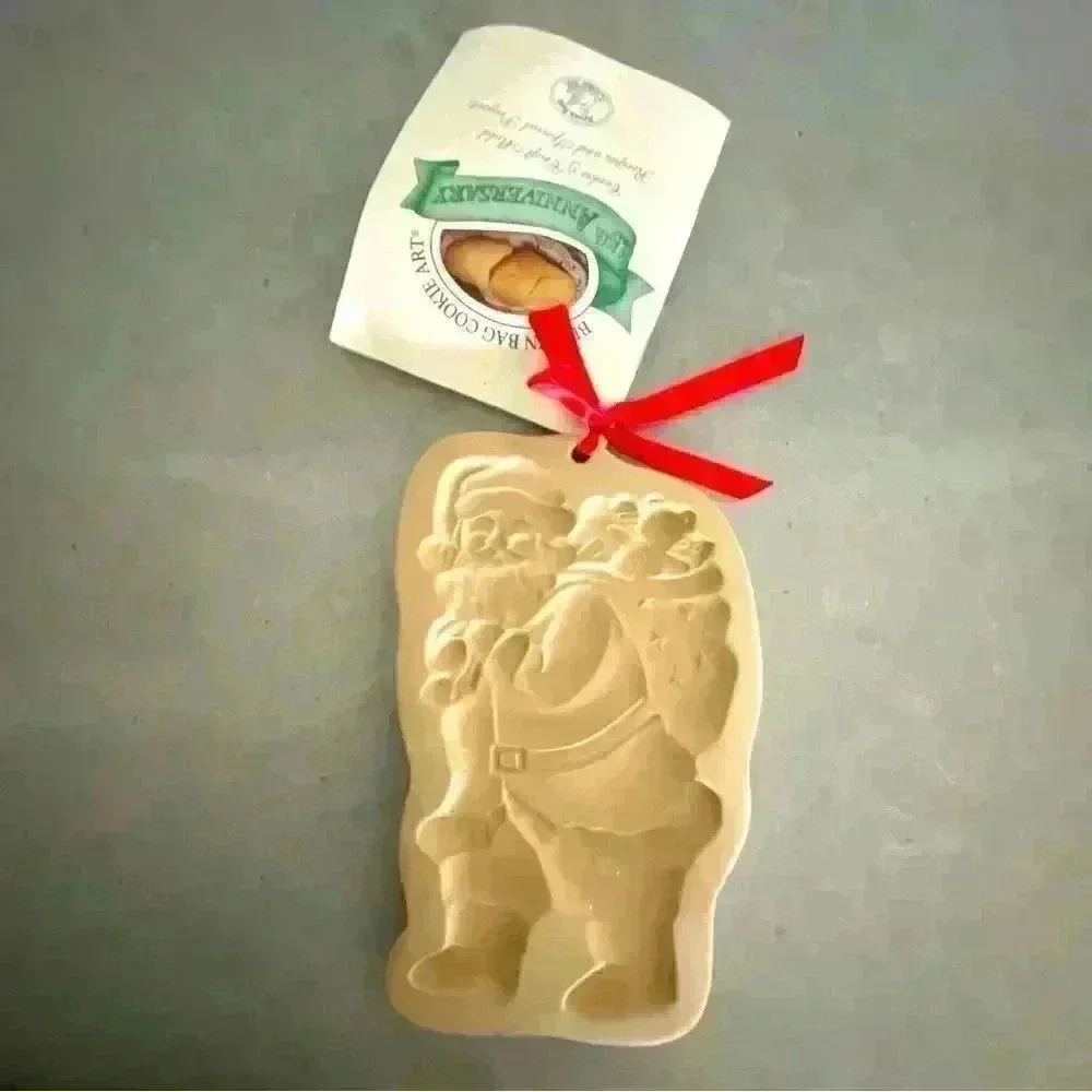 Vintage Brown Bag Cookie Art Ceramic Santa Cookie Mold NWT
